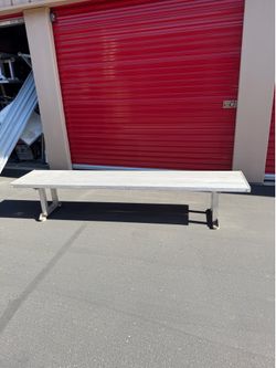 Bench have 4