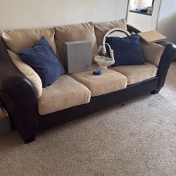 Brown Leather Sofa & Loveseat Set – Great Condition!