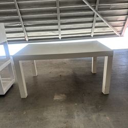 Small Short Wide Table 