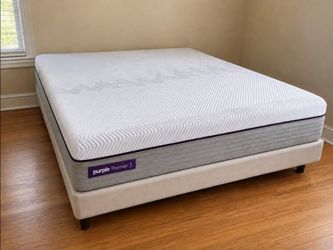 Purple Premier 3 King Mattress – Excellent Condition