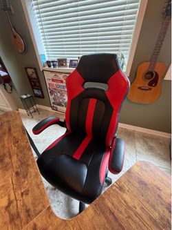 GAMING DESK and CHAIR FOR SALE