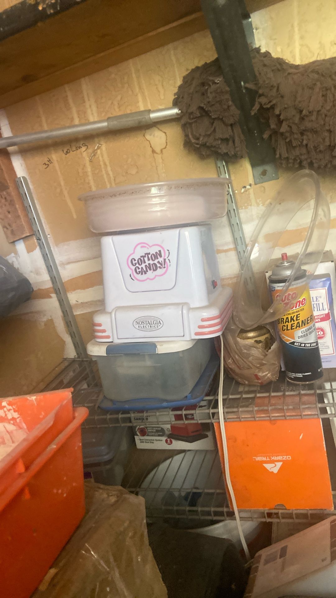 Cotton candy machine