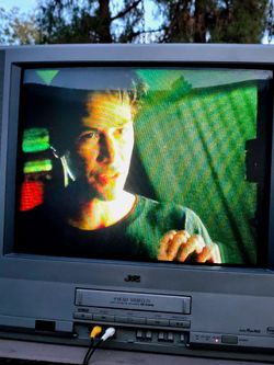 JVC VHS combo with remote! 20"