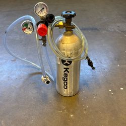 CO2 Tank With Dual Pressure Gauge and Connections 