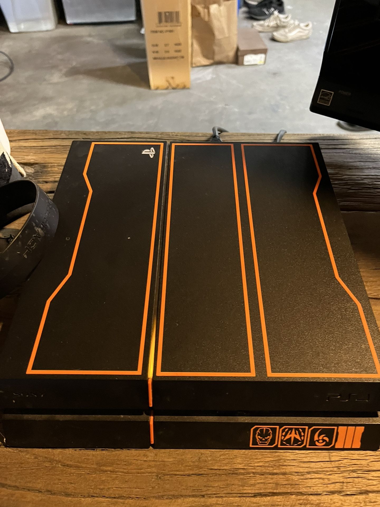 PS4