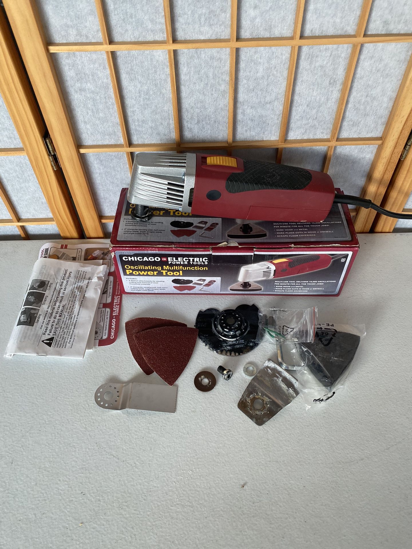 Like New Chicago Electric Oscillating Multifunction Power Tool