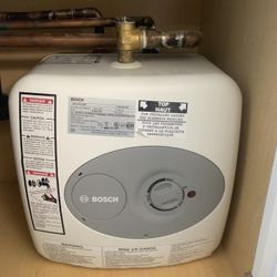 Bosch 4 Gallon Electric  110 Ac Water Heater 