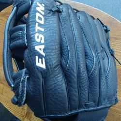 Baseball Easton glove