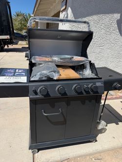 NEW ASSAMBLED FROM THE BOX PROPANE GAS BBQ GRILL $200 with cover charcoal $100 PROPANE WITH SIDE BURBER $150 PROPANE SILVER $130