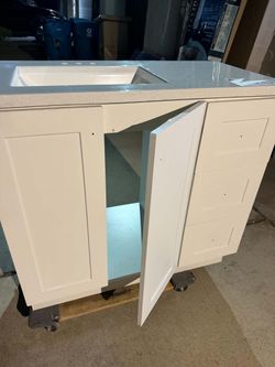 New 36 in vanity with top
