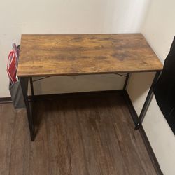 2 Desk 