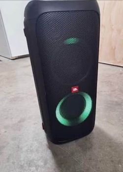 JBL Partybox 310 Speaker