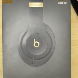 Beats Studio3 Wireless Headphones - Skyline Collection / Shadow Gray / *NEW*