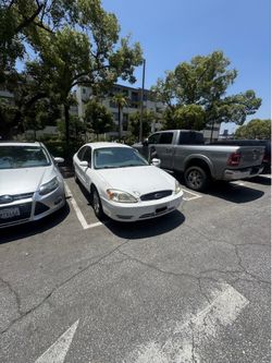 2006 Ford Taurus