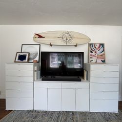 Dressers and Sideboard 