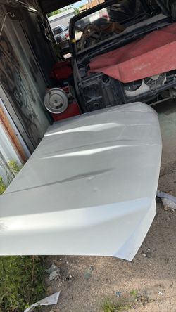 After market Camaro hood
