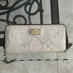Michael Kors Snake Skin Wallet Zip Around Large