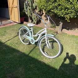 Beach Cruise Size 26