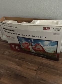 Quasar 32-Inch 720p LED TV