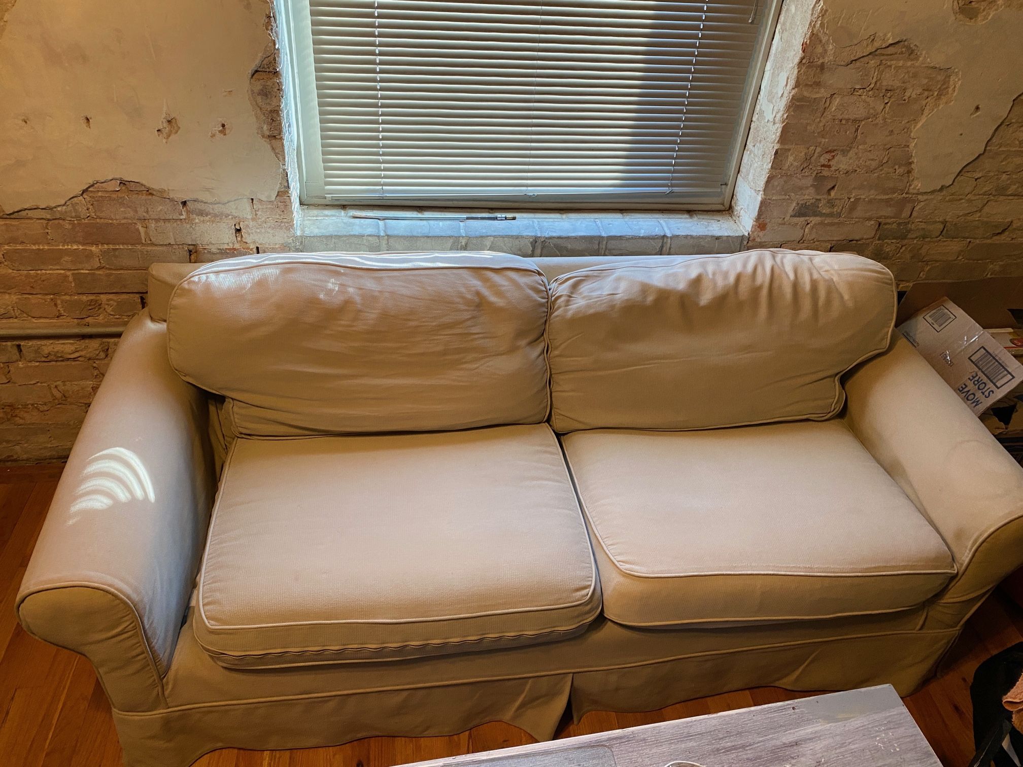 Largeand Comfy 2 Cushion Couch