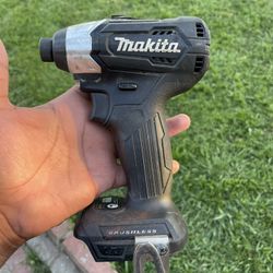 Makita Drill 