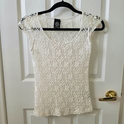 Bobeau White Lace Cap Sleeve Top size xs