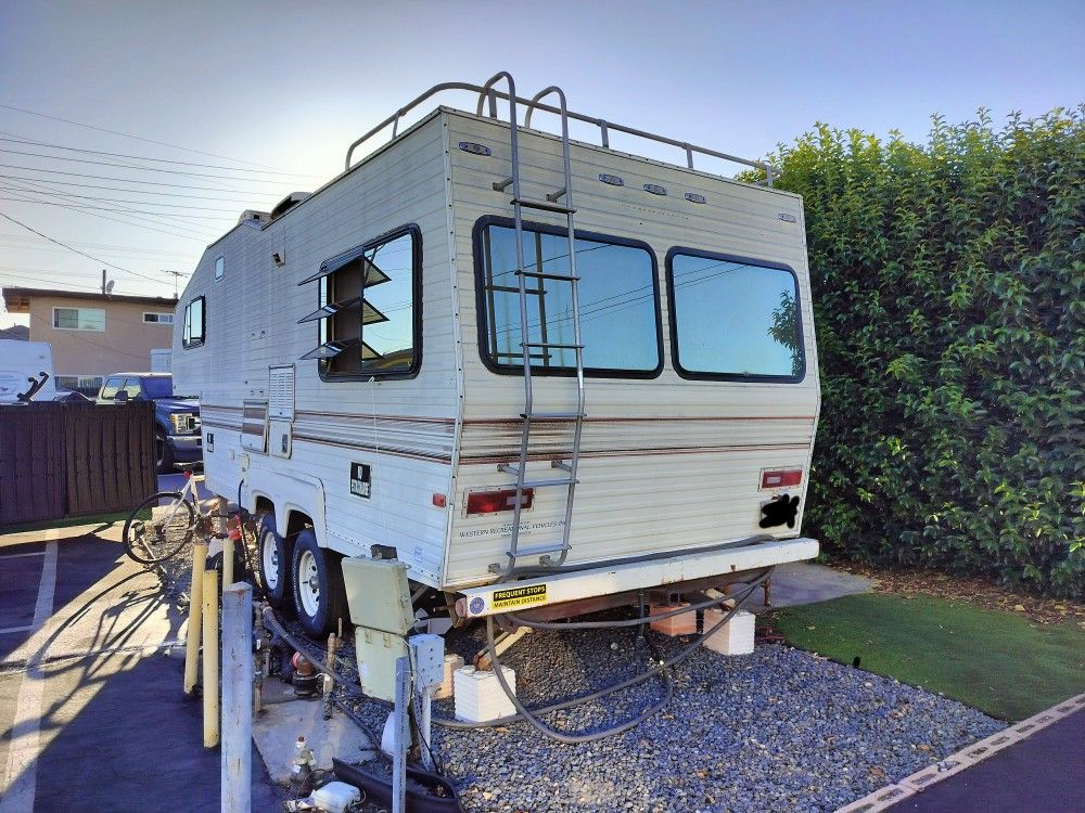1990 Western RV Alpenlite