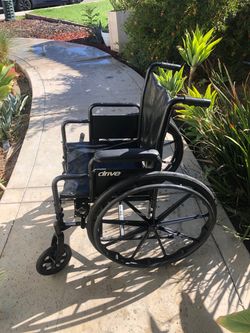 Drive Medical Folding Wheelchair