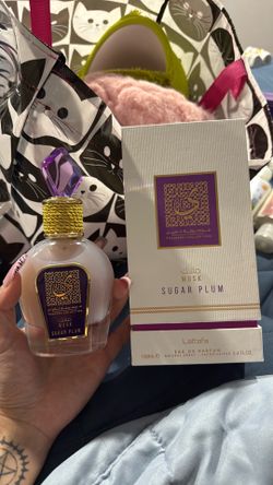 Arab sugar plum musk perfume new 20$