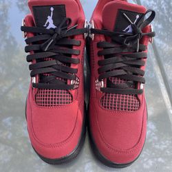 Jordan 4 Size 10.5 