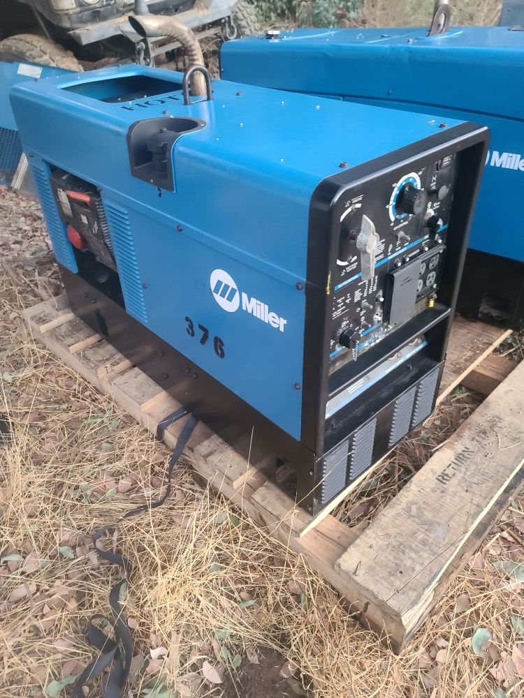 Miller Trailblazer 251 Generator welder only 366 hours