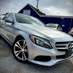 2017 Mercedes-Benz C300