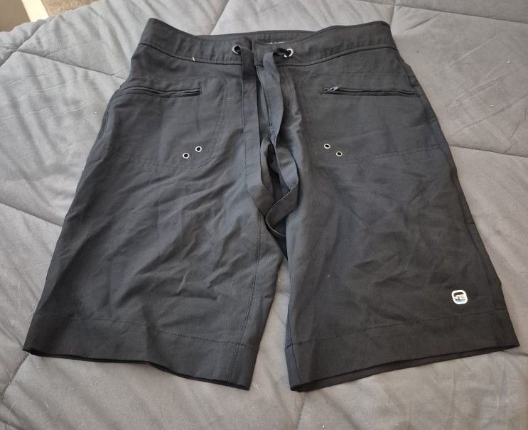 Womens "Free Country" Bermuda Shorts