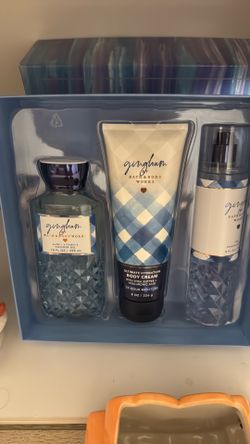 Bath & body Works gingham original