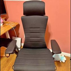Embody-gaming-chair-Herman-Miller