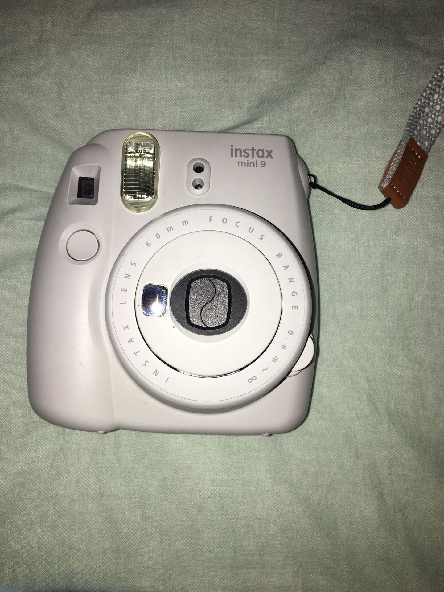 Instant mini 9 film camera