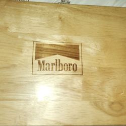 Marlboro Poker Game Box