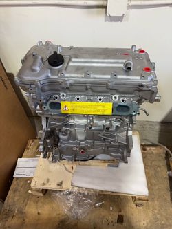 Brand new engine in the box 2014-2019 TOYOTA COROLLA 1.8L DOHC DUAL VVT-I ENGINE 2ZR-FAE 2ZRFAE (VIN P, 5TH DIGIT) #5 2ZR CY(contact info removed)