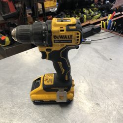 96091 Dewalt DCD708 1/2” Cordless Brushless Drill Driver W/ Battery 582144