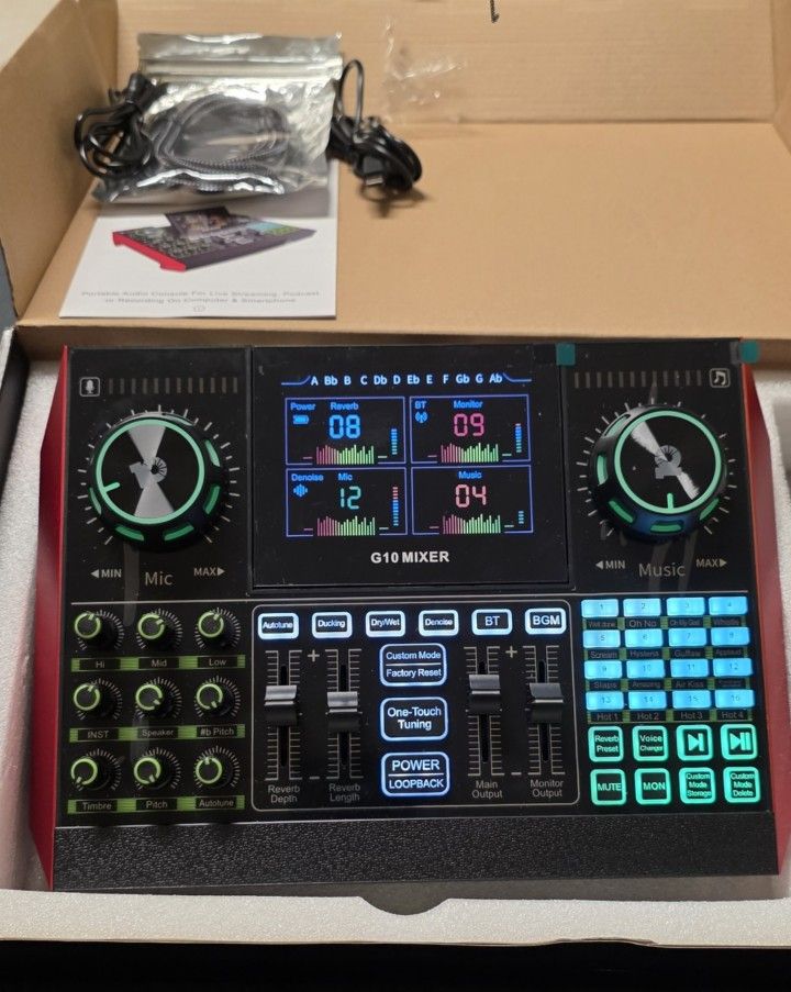 Podcast Microphone Bundle