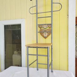 Freestanding Valet Chair 