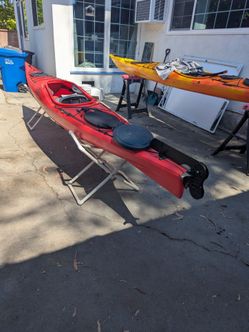 2 kayaks + complete accessories for kayaking venture