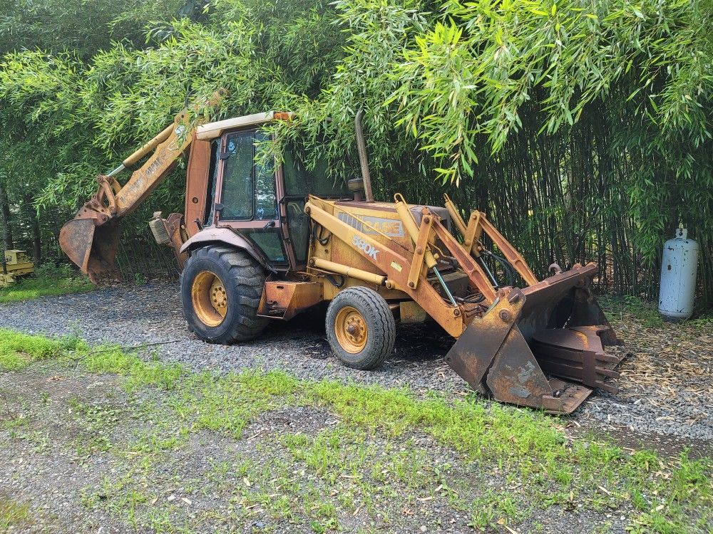 Case 580K Backhoe