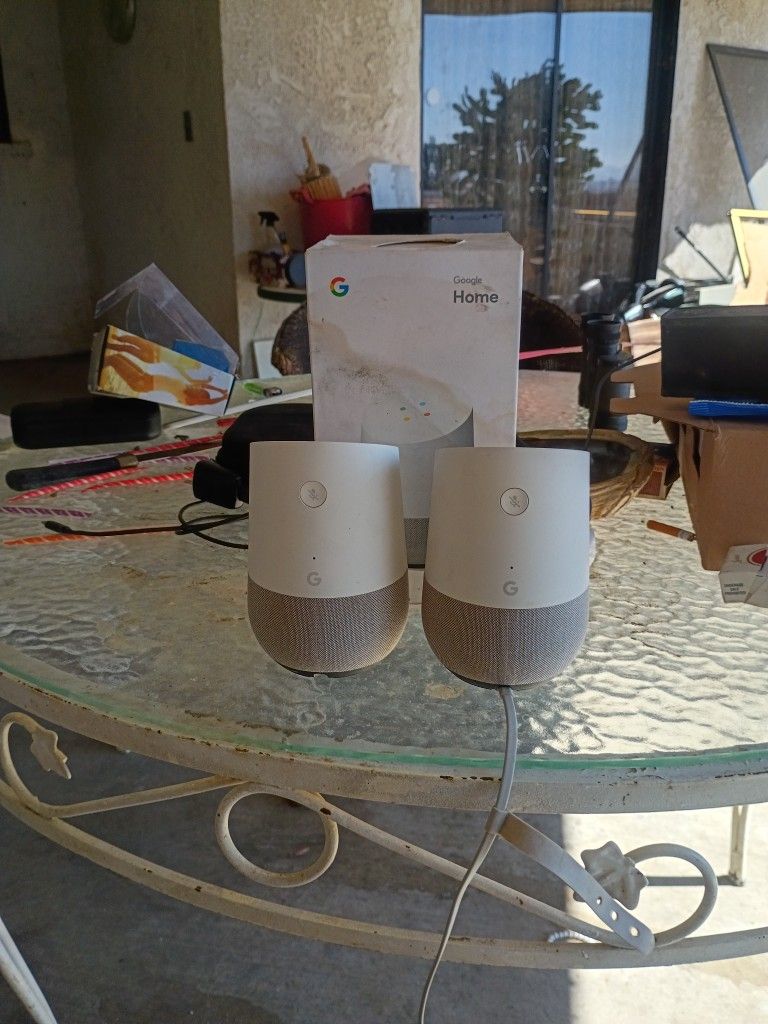 SMART HOME STEREO DEAL! 3 Original Google Home Speakers - ONLY $60 (OBO) 💥
Ready to bring smart audio to every room? Get this incredible deal on a 3-