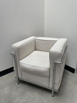 Linen LC2 Chairs DWR