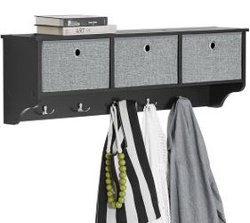 Wall organizer