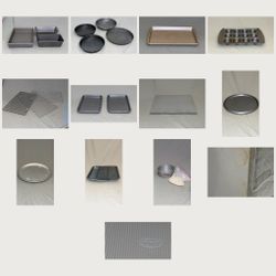 Baking Pan Bundle, 19 Pieces