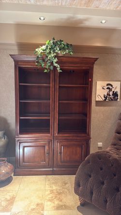 Bookshelf
