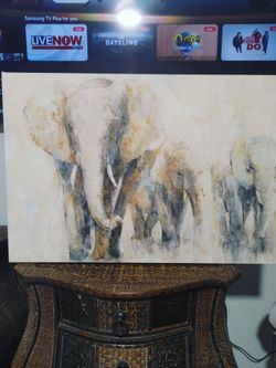 Elephant family canvas