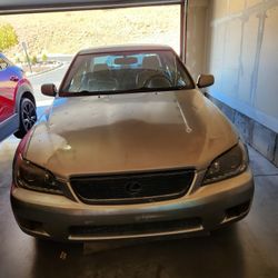 2004 Lexus IS300 